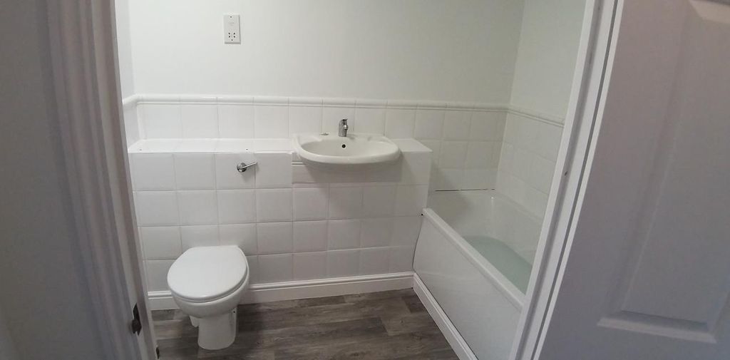 Property photo 1 of 10 Earlsworth 1.Png