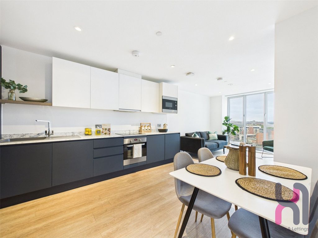 Property photo 3 of 21 Picture No. 26