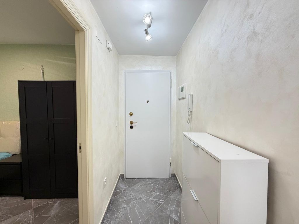 Property photo 3 of 50