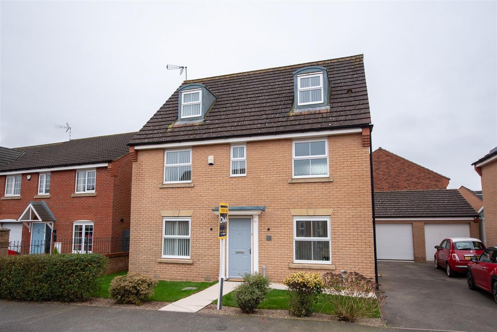 Property photo 1 of 17 Dsc_9005.Jpg