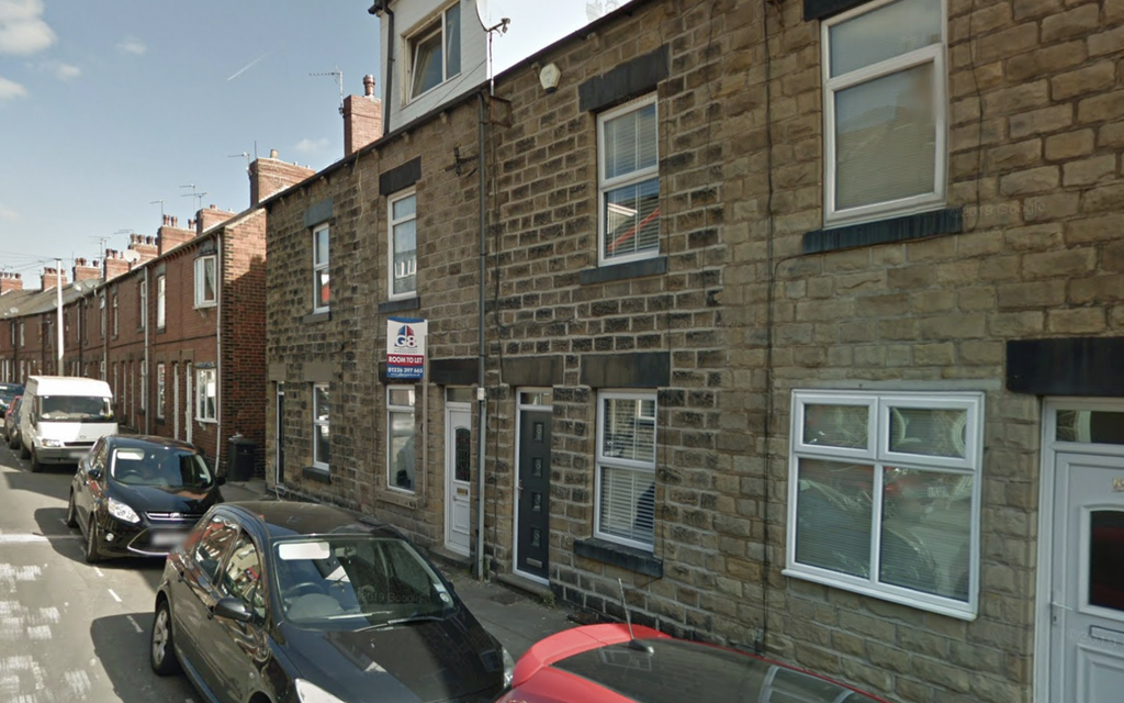 Property photo 1 of 2 4 Bed HMO - Caxton Street, Barnsley