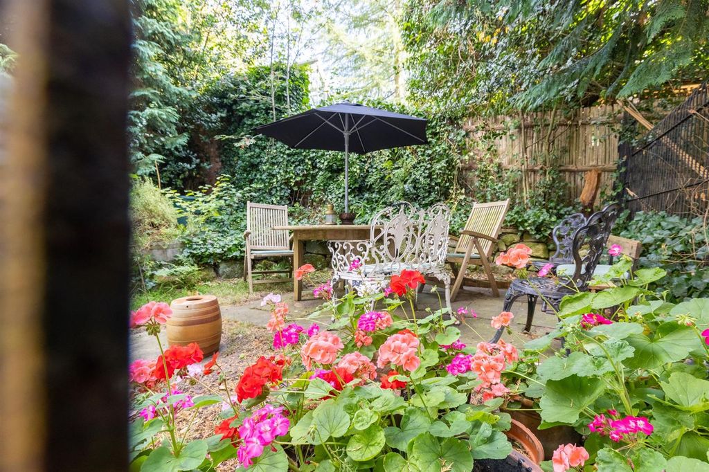 Property photo 3 of 25 Beechhouse-29.Jpg