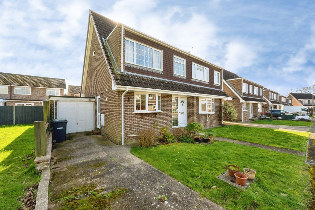 Property photo 2 of 17