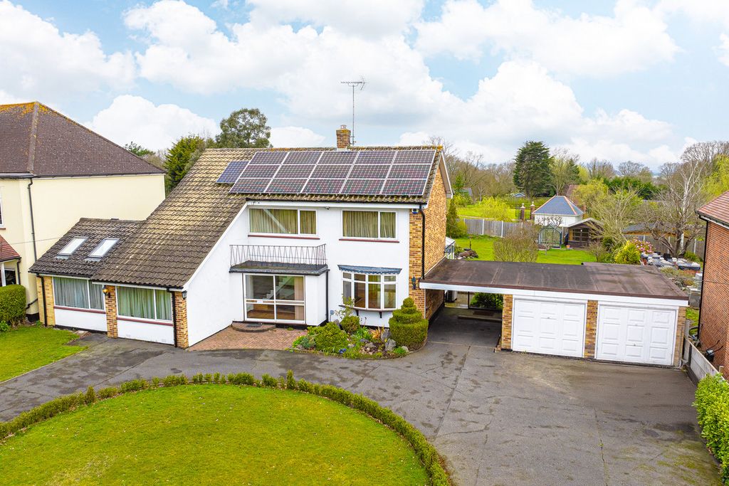 Property photo 1 of 34