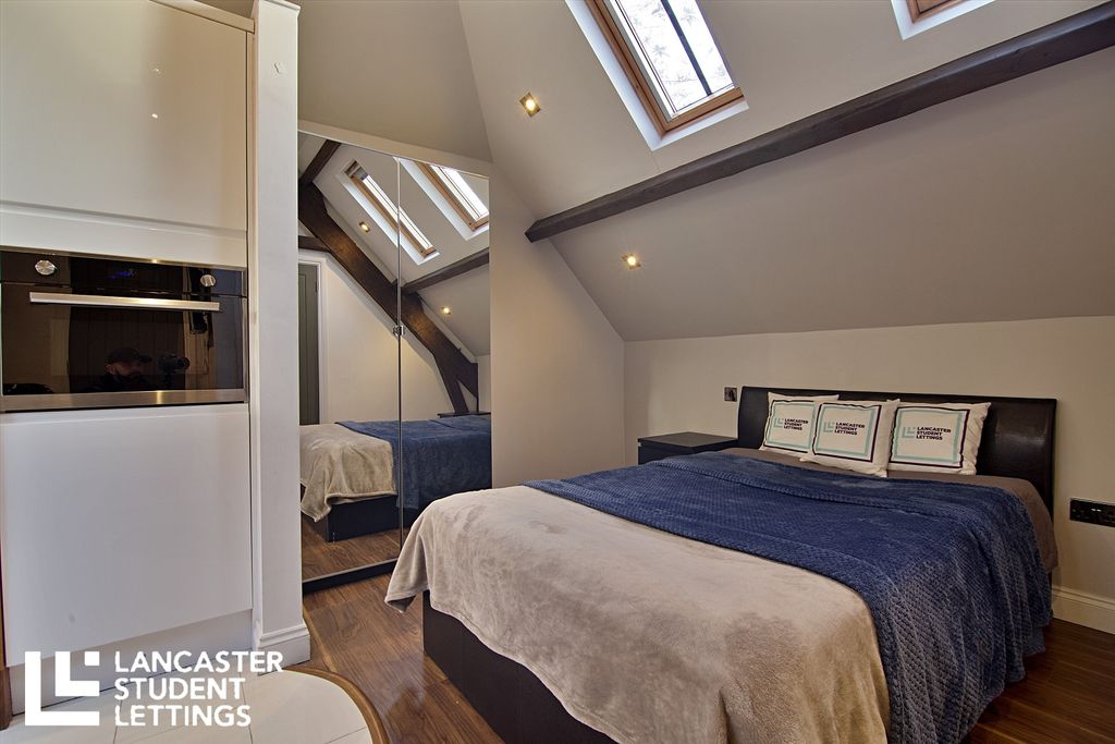 Property photo 1 of 10 Property Photo