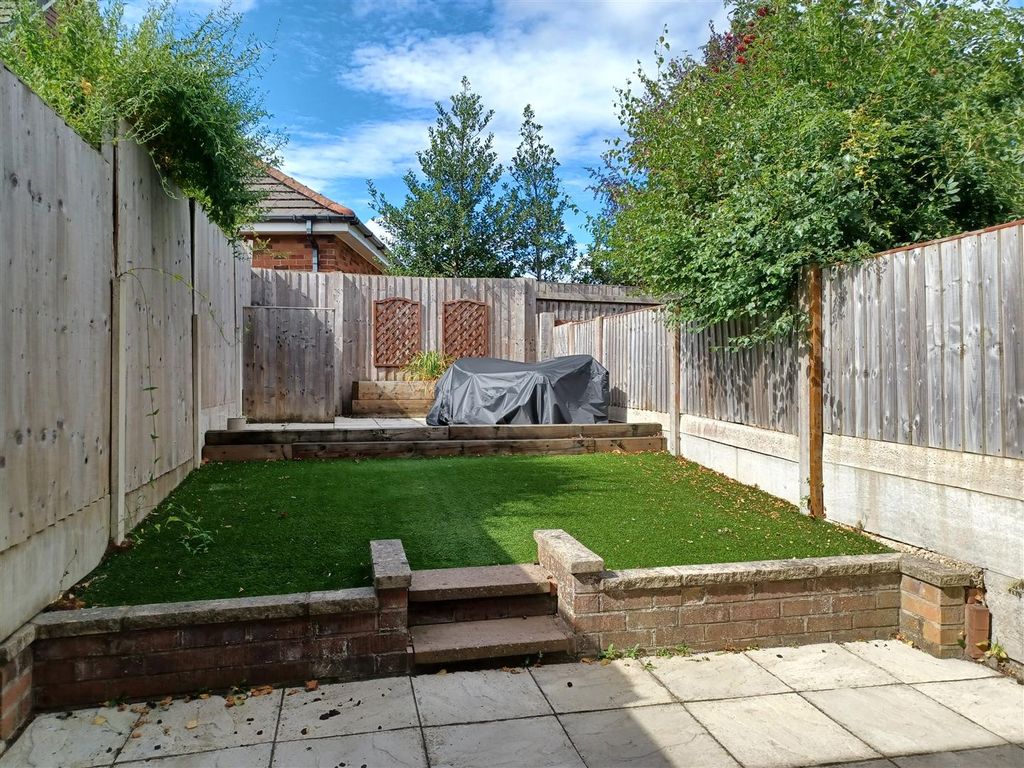 Property photo 3 of 5 Rear