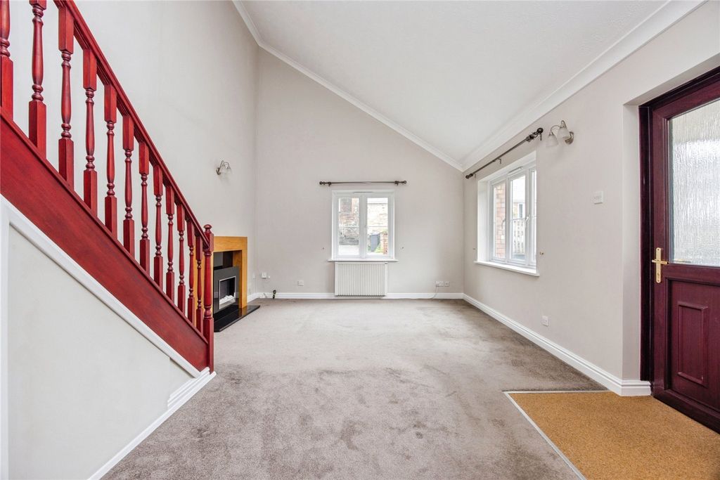 Property photo 3 of 21 Picture No. 16