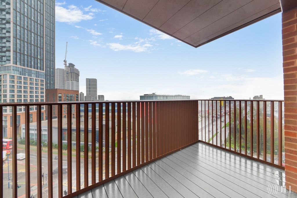 Property photo 3 of 13 Balcony