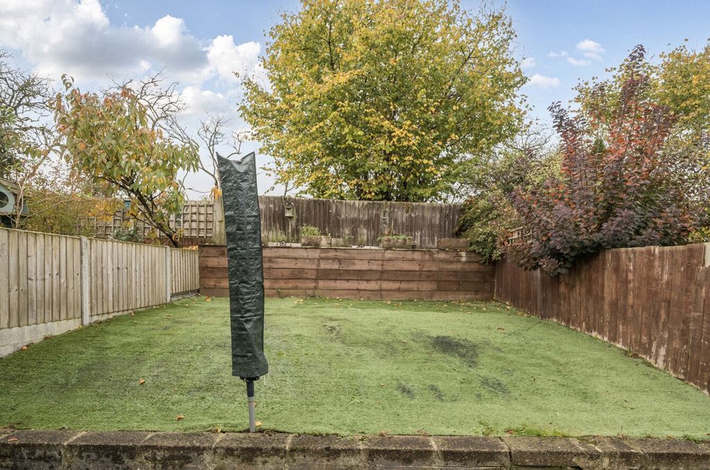 Property photo 3 of 13