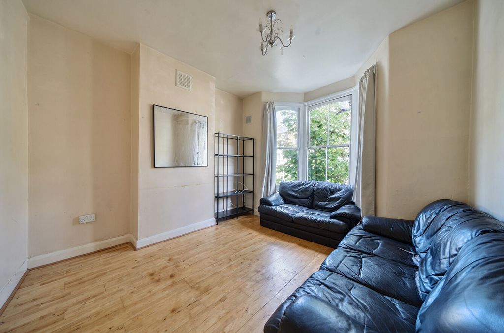 Property photo 2 of 9 1181614 (2).Jpg