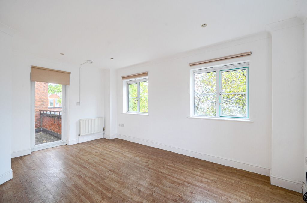 Property photo 2 of 17 Reception Room