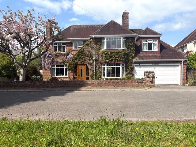 Property photo 1 of 21