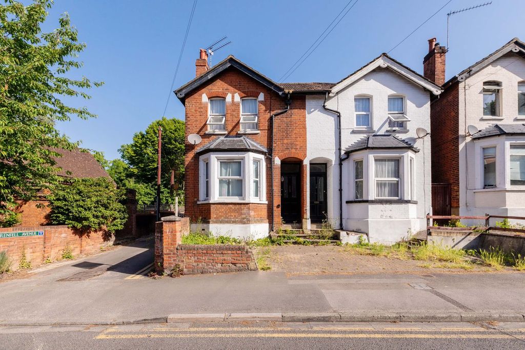 Property photo 2 of 13