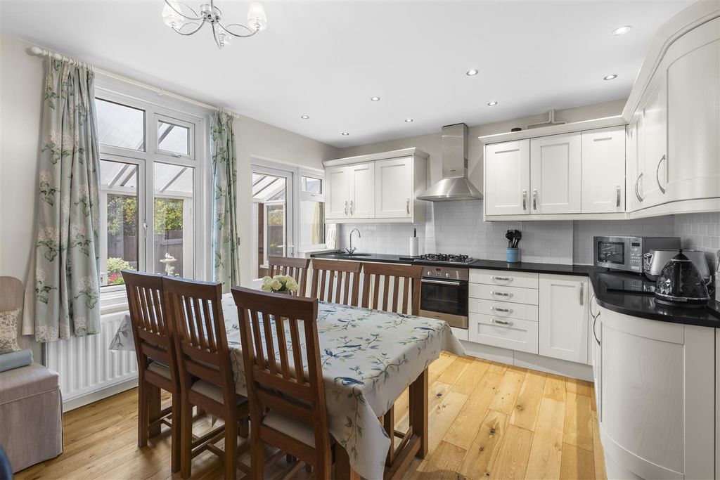 Property photo 3 of 20 13.Jpg