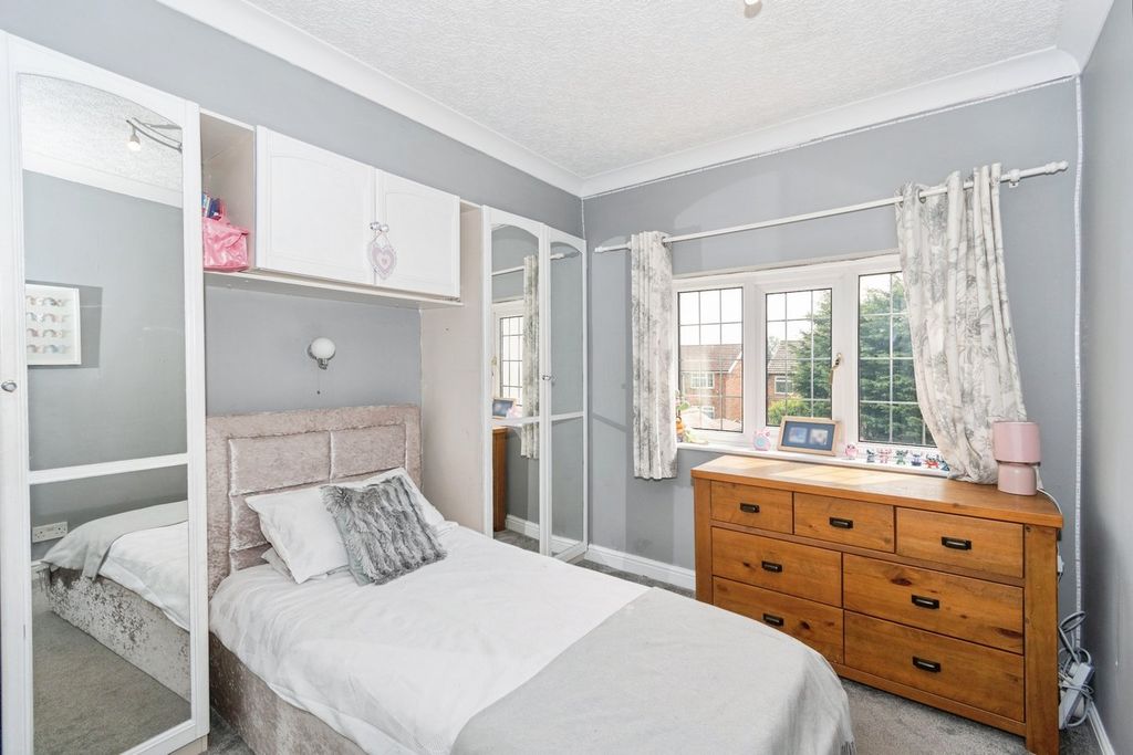 Additional image 10 of 5 bed detached house for saleAlexandra Road, Pudsey LS28