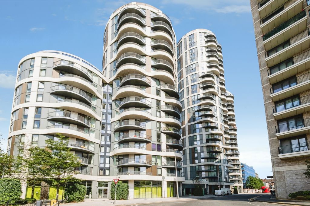 Property photo 1 of 17 Pbox-Img.Jpg