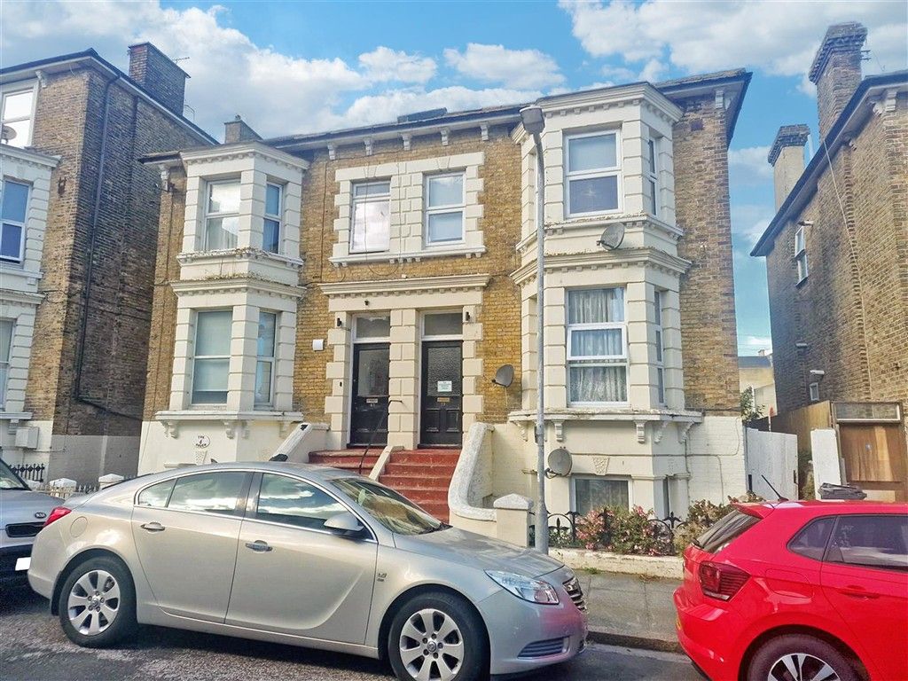 Property photo 2 of 8 External (Web) - Yes