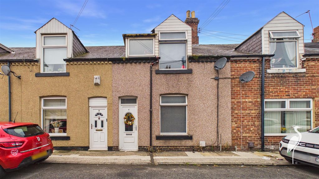 Property photo 1 of 26