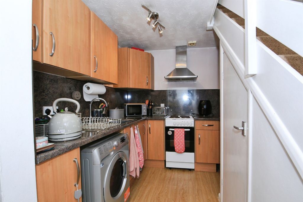 Property photo 3 of 10