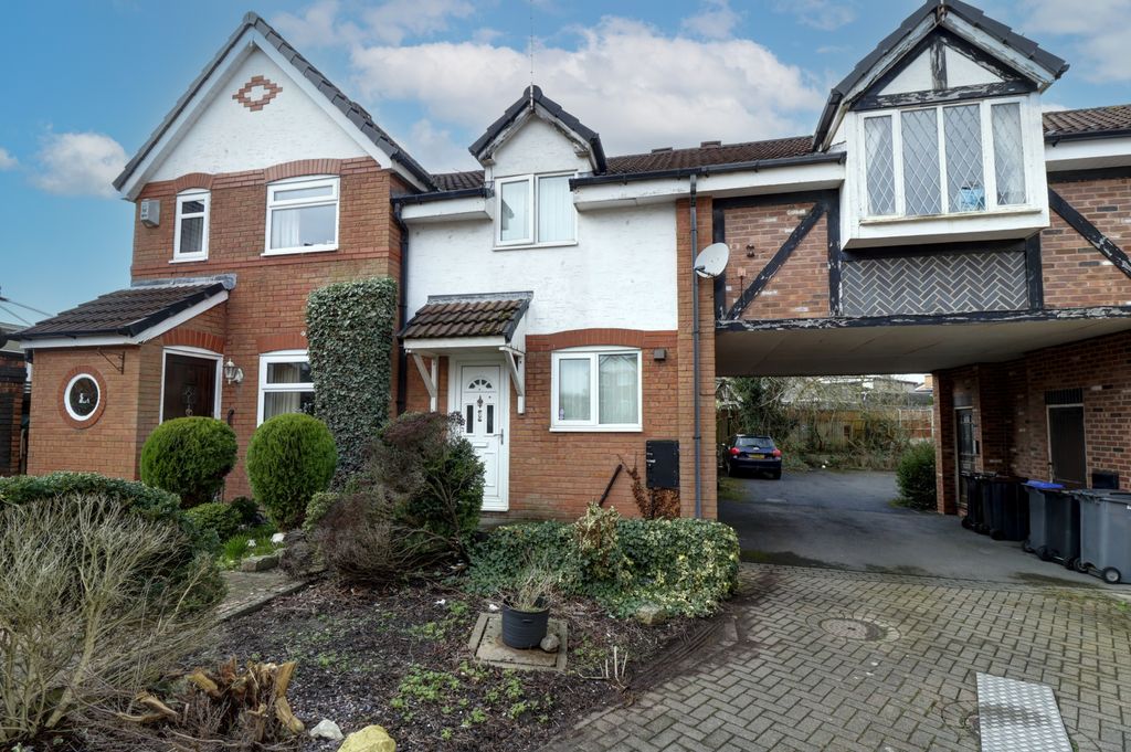 Property photo 1 of 11 Exterior Front