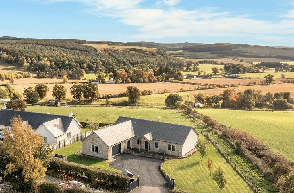 Property photo 1 of 45 External