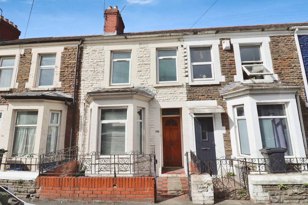 Property photo 1 of 17