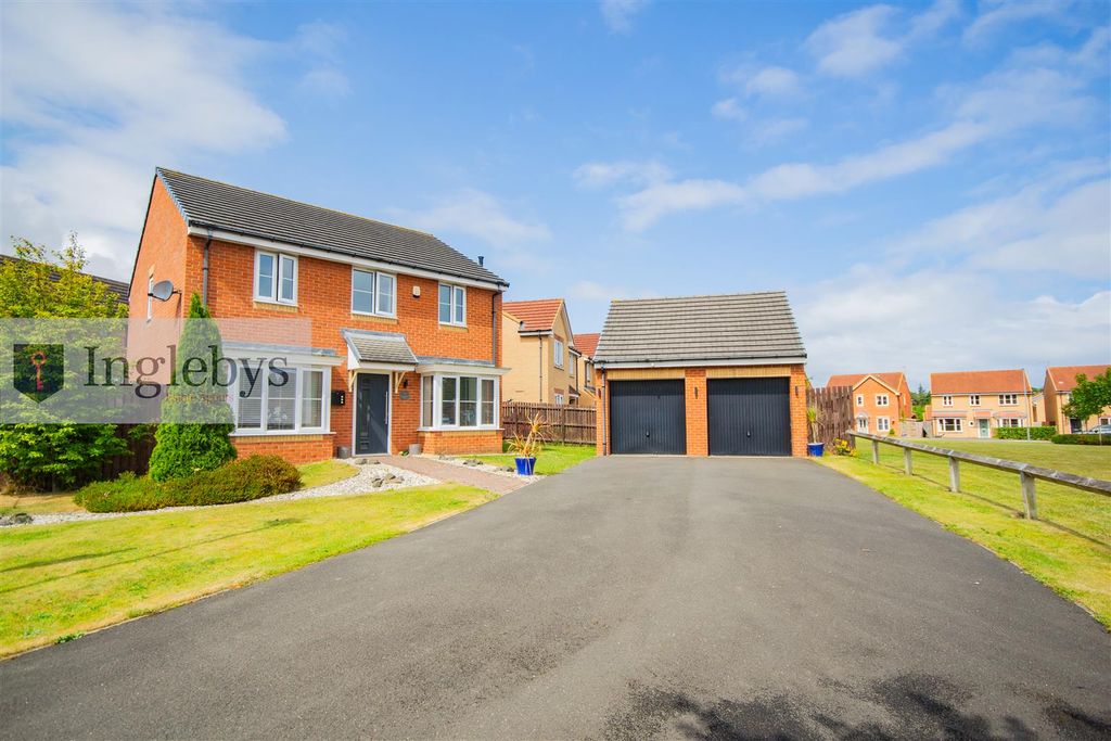 Property photo 1 of 37