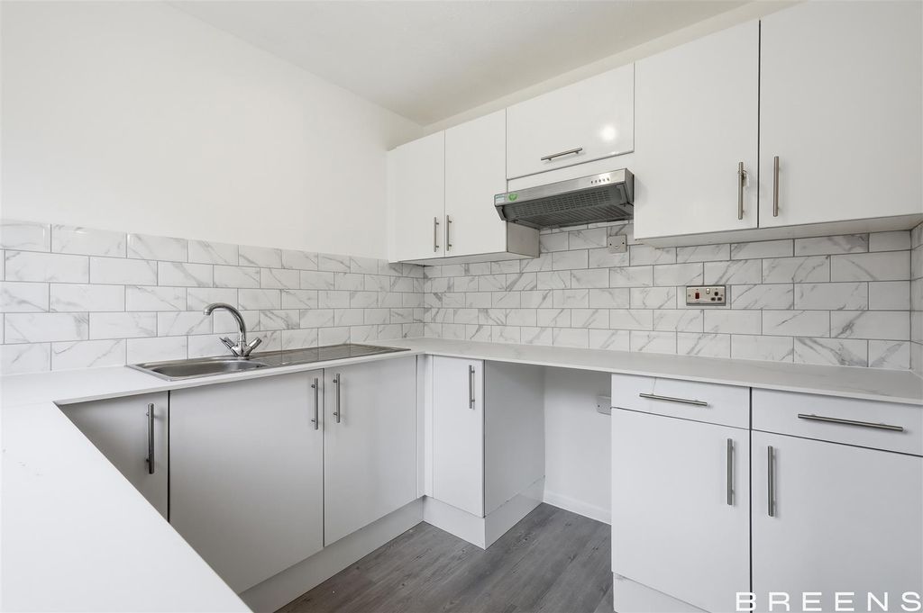 Property photo 3 of 15 Img_8449.Jpg