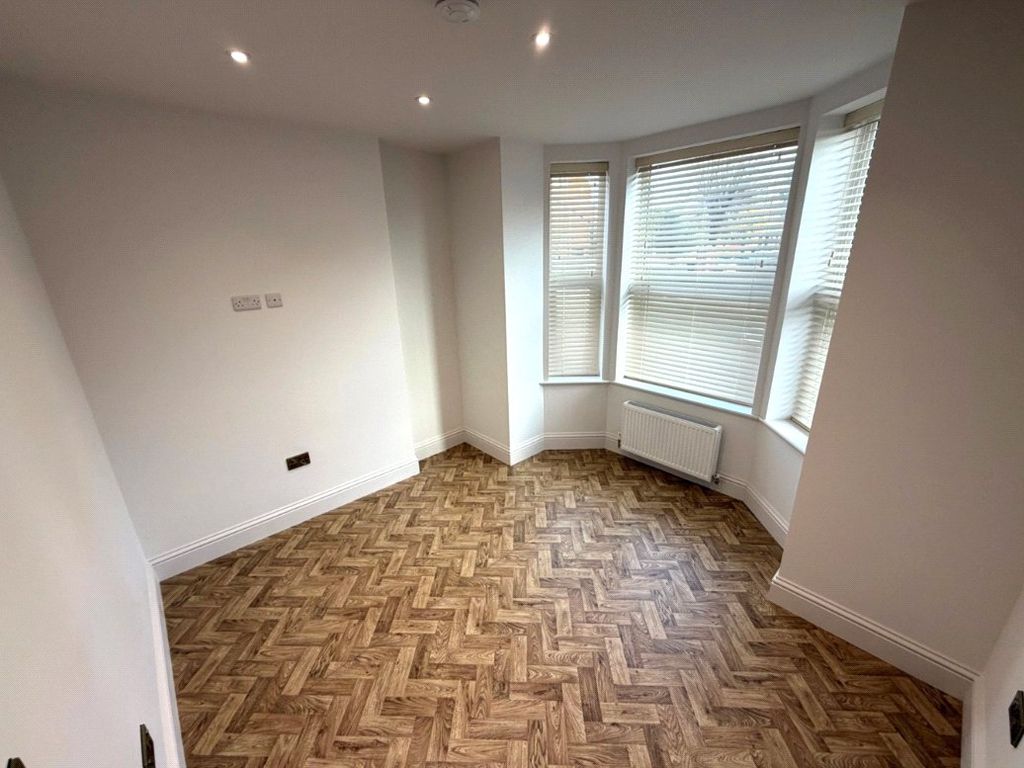 Property photo 3 of 9 Picture No. 26