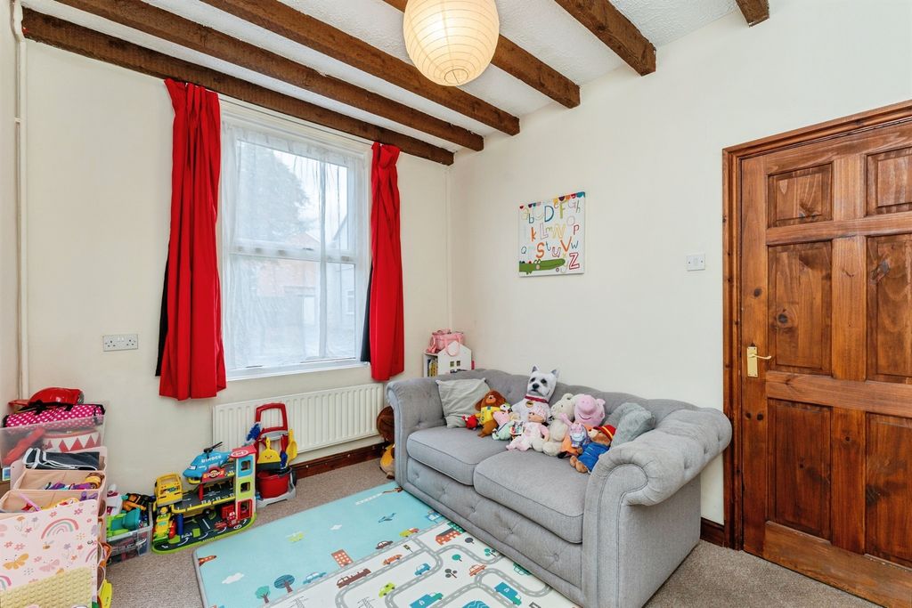 Property photo 2 of 14