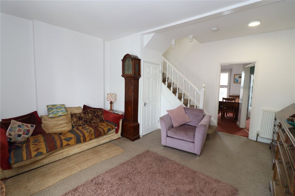 Property photo 2 of 29 Picture No. 02