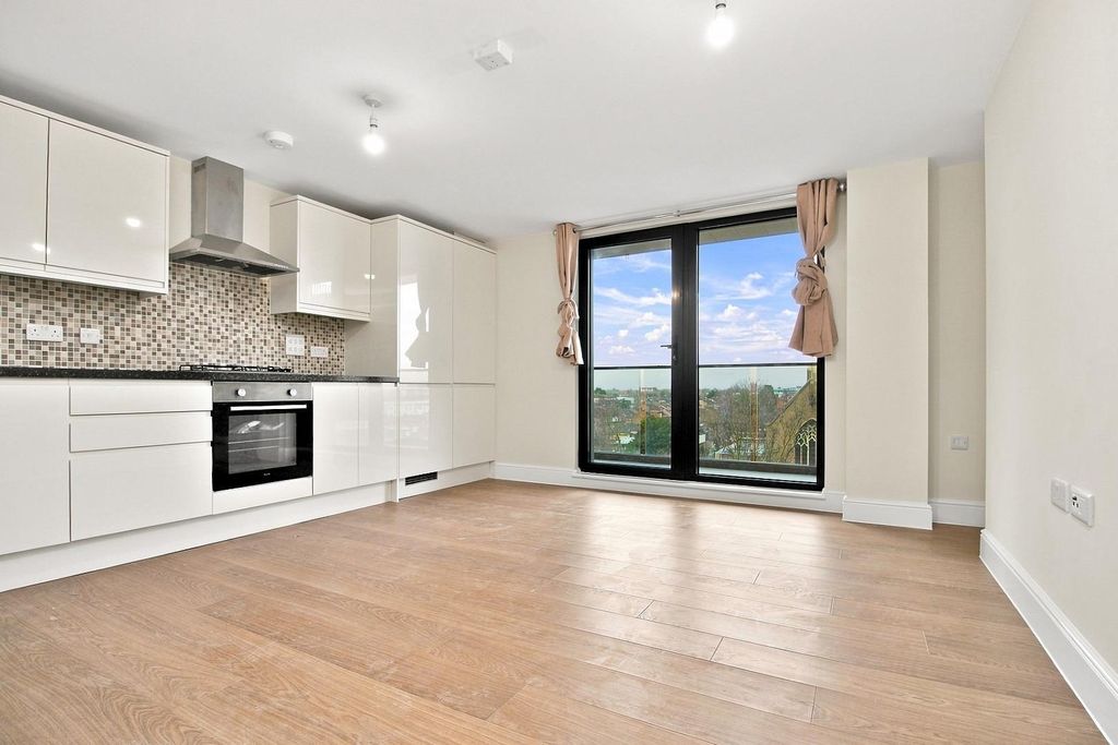 Property photo 1 of 13 Jldecmmt6Kue0Xzhw_Aqjq.Jpg