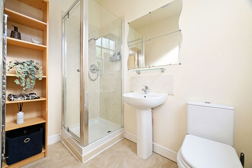 Property photo 3 of 14 Shower Room