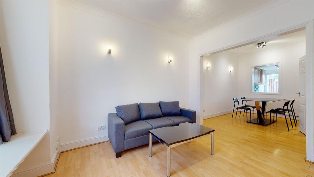 Property photo 3 of 21 56c370A1-B391-4075-Bcb4-0B6Fd92348Ef.Jpg