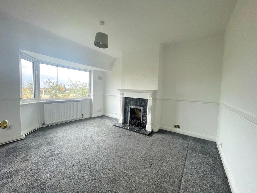 Property photo 1 of 9 4695820