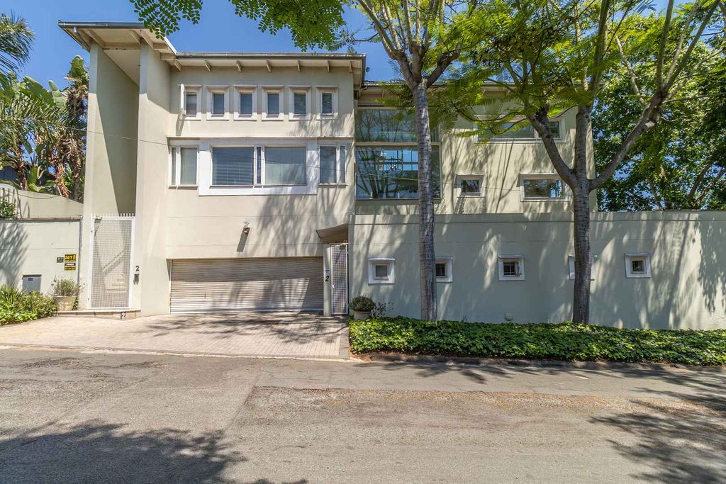 Property photo 3 of 45