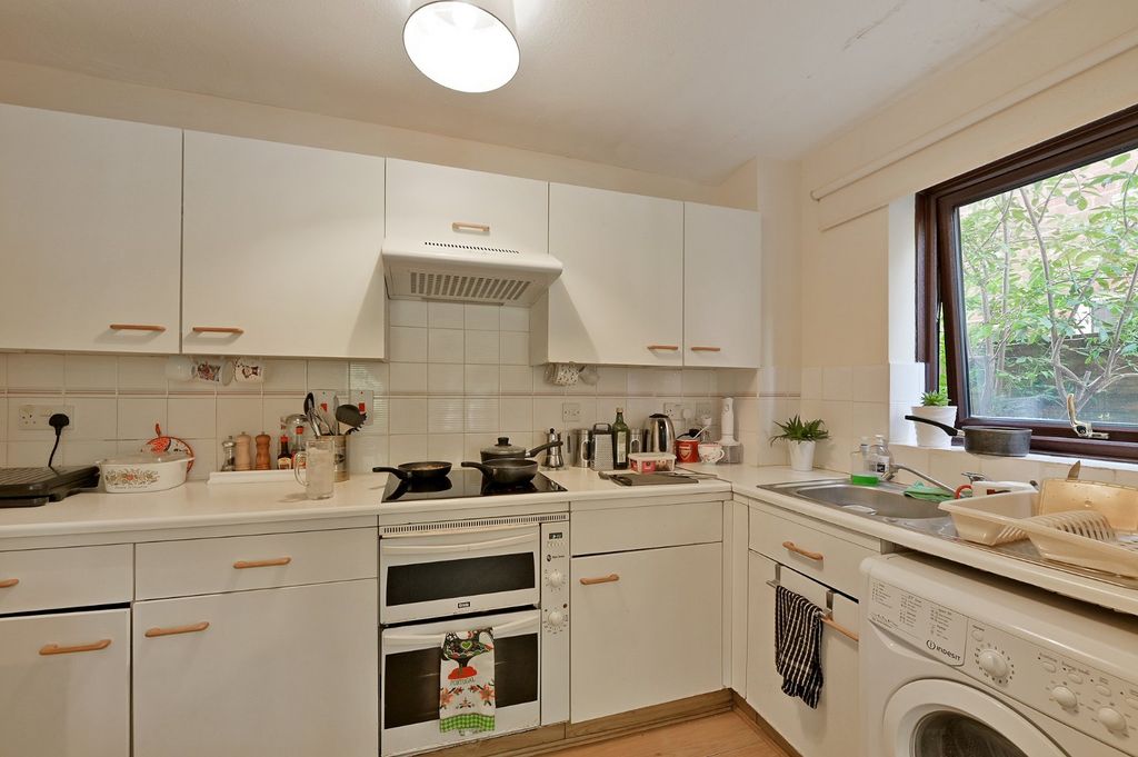 Property photo 3 of 6 Picture No. 07