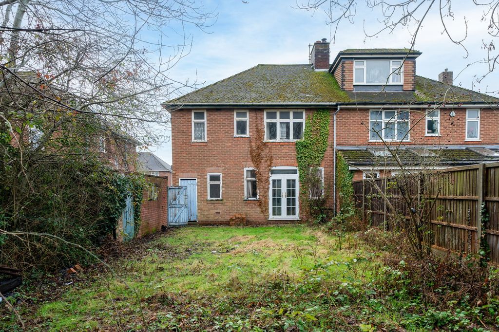 Property photo 3 of 26