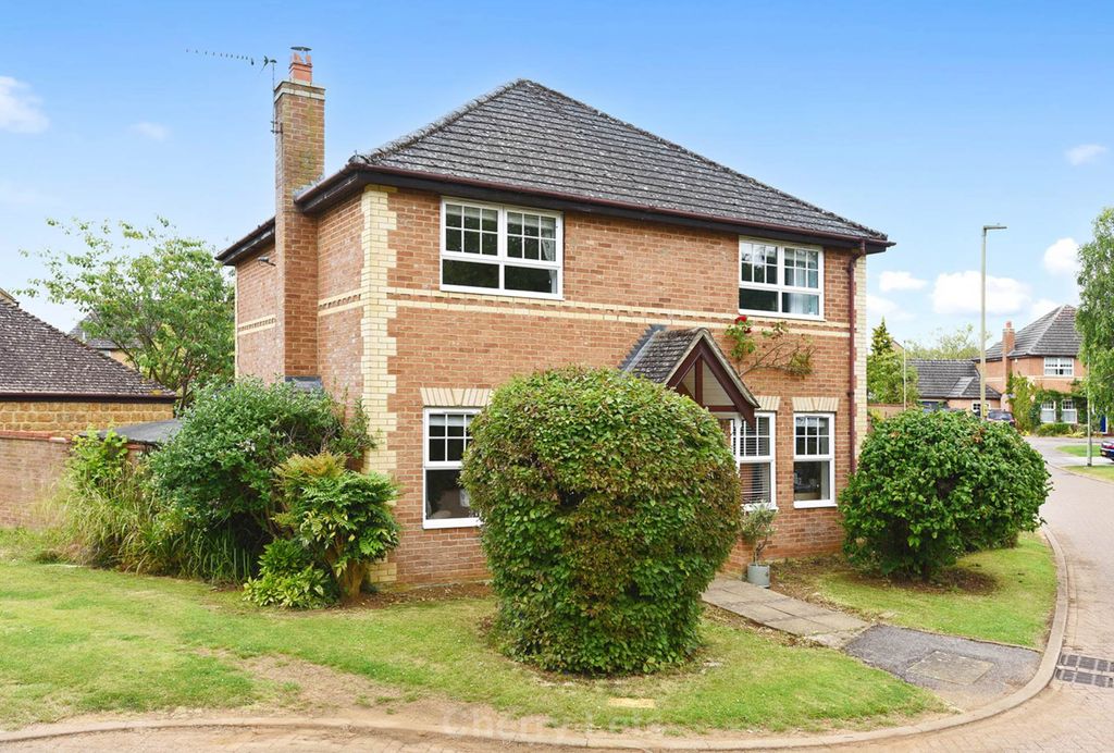 Property photo 1 of 16