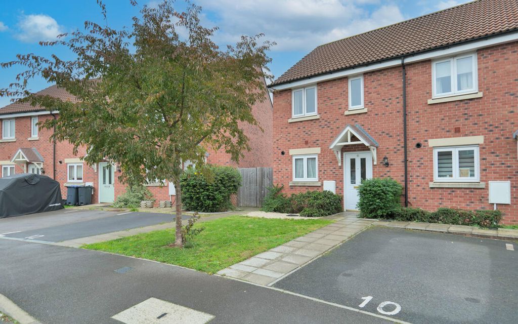 Property photo 1 of 11 P1065066-Edit.Jpg