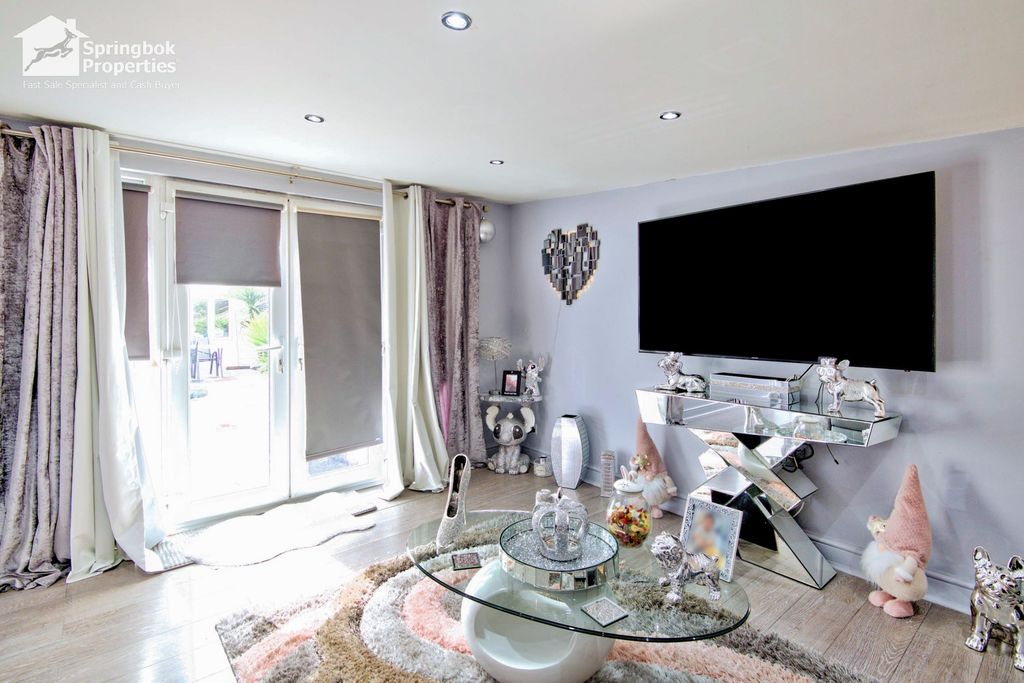 Property photo 2 of 23 Image 2