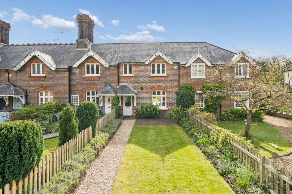 Property photo 1 of 23 Front Aspect