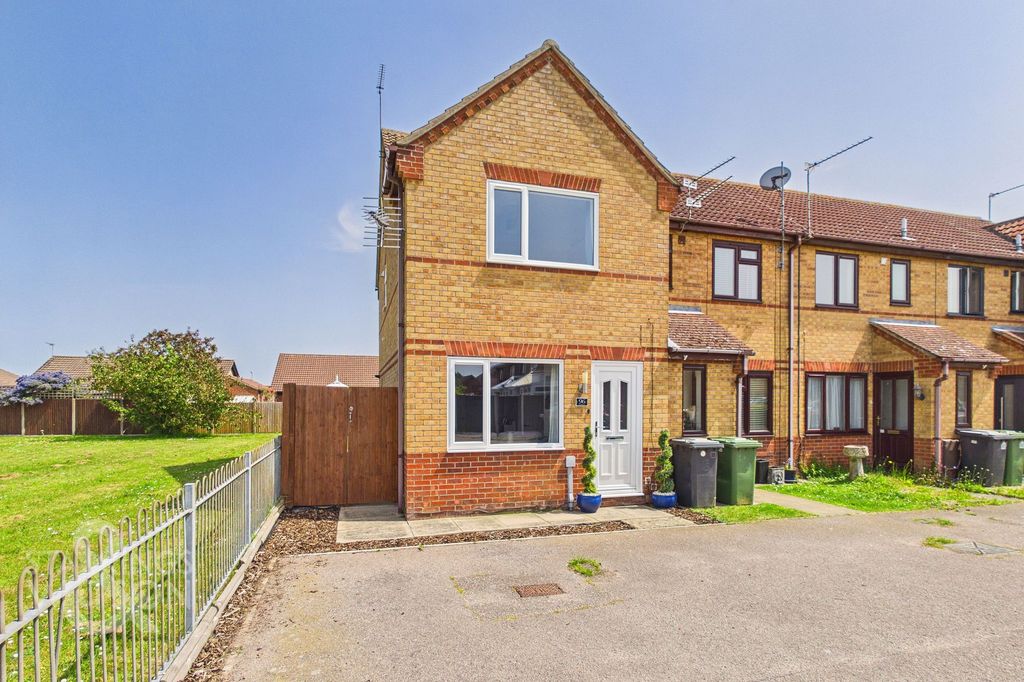 Property photo 1 of 18