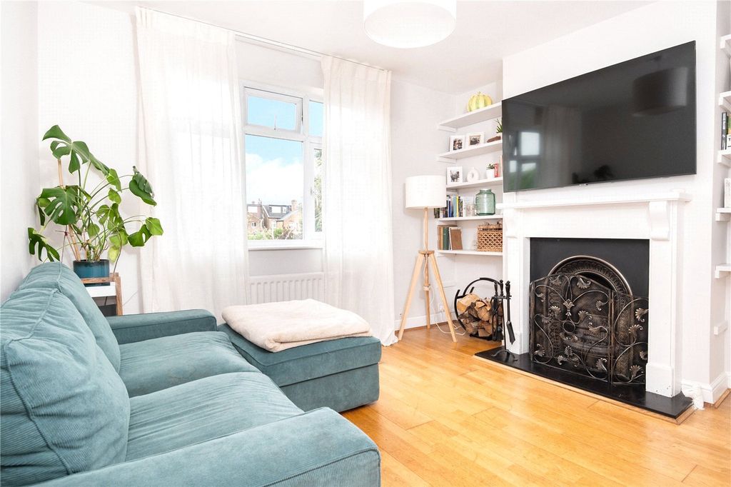 Property photo 1 of 17 Picture No. 2