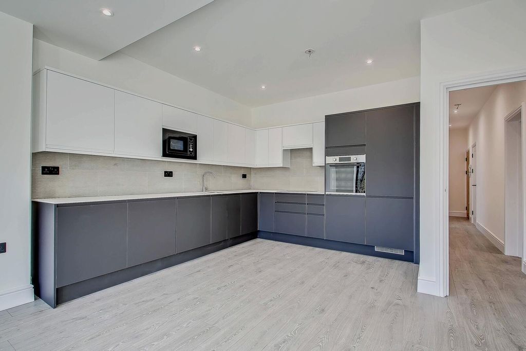 Property photo 2 of 16 G10A0049-G10A0051.Jpg