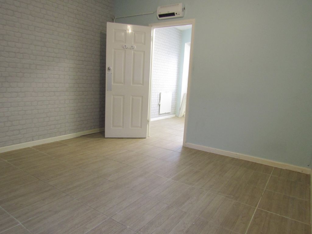 Property photo 3 of 6 Img_6486