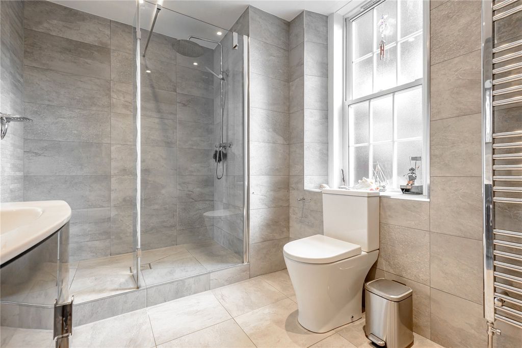 Additional image 18 of 4 bed detached house for sale49 Burdiehouse Road, Burdiehouse, Edinburgh EH17