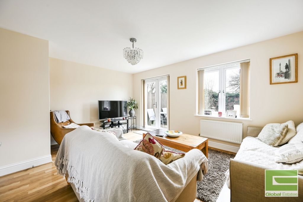 Property photo 2 of 14 Photo 12