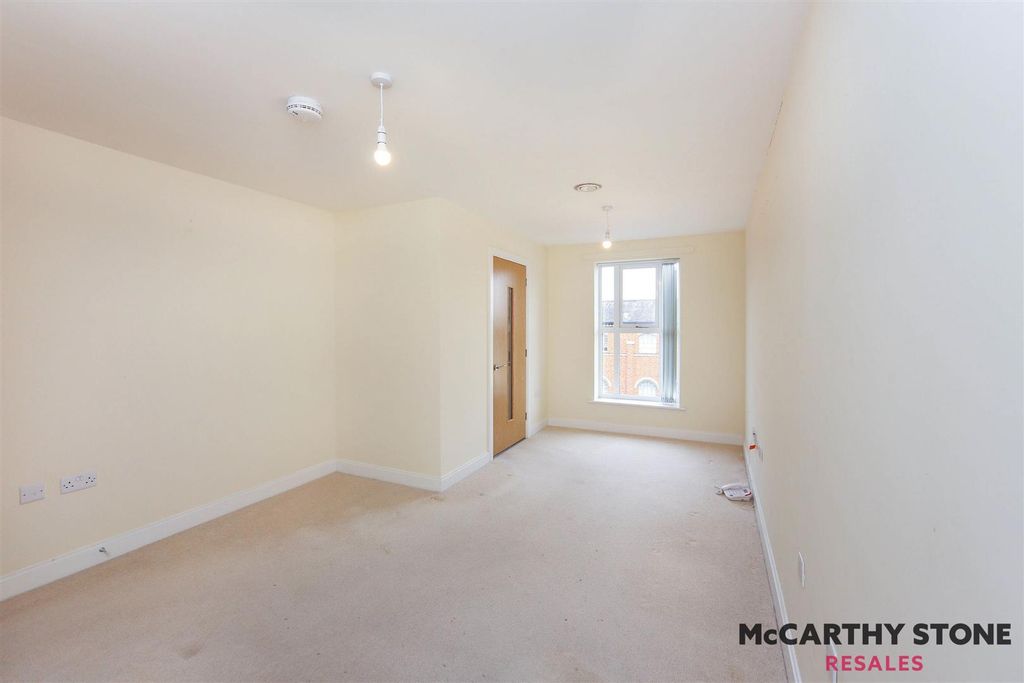 Property photo 2 of 16 Img_7103.Jpg