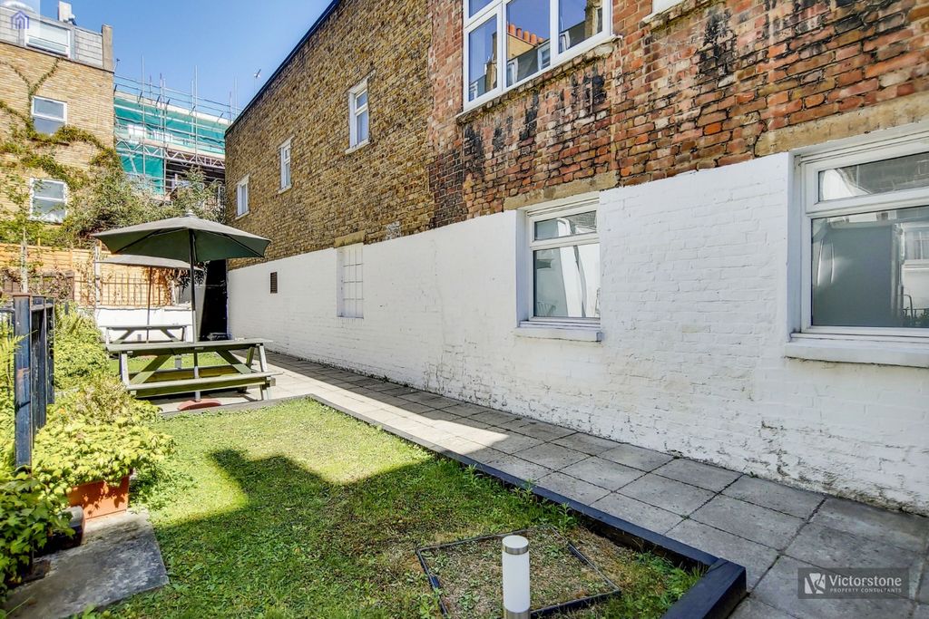 Property photo 2 of 9 1581162